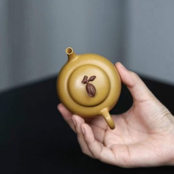 『佛手』宜兴紫砂壶 黄金段